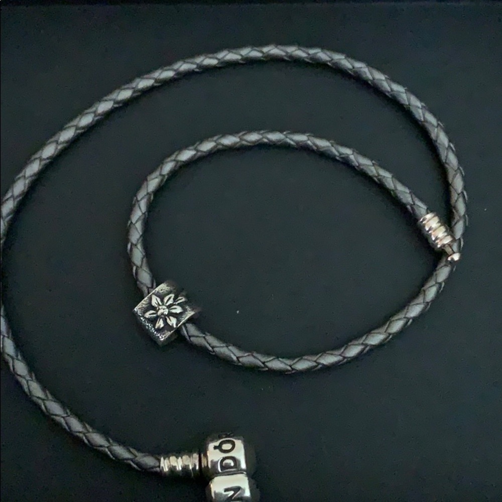 Auth Pandora Silver Flower Bead